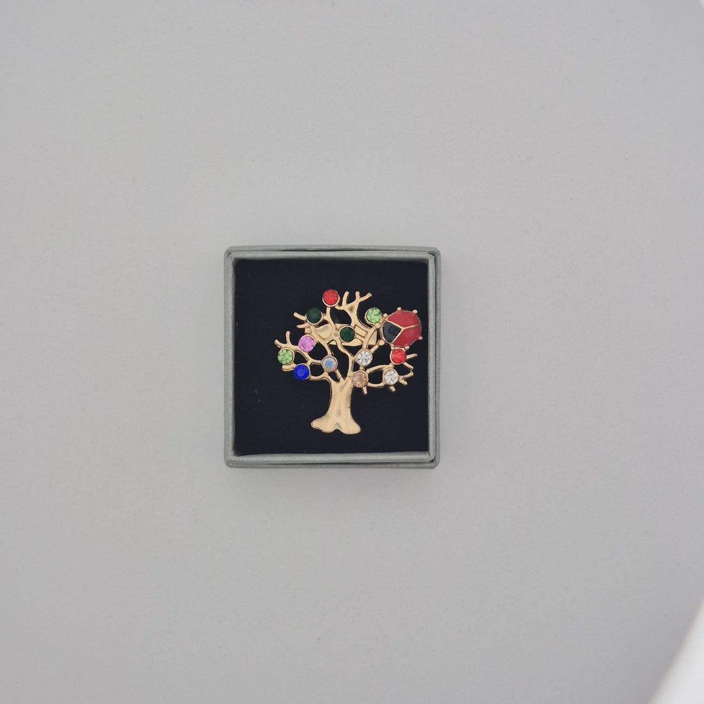 Mărțișor Tip Broșă / Brosche